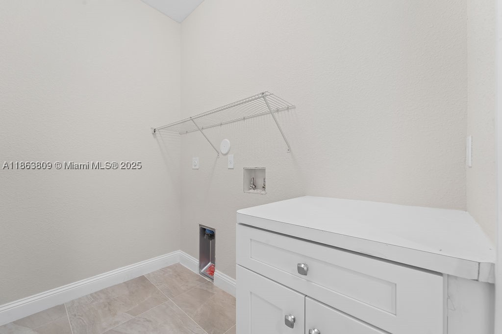 5400 Nw 57th Ct Property Photo 19