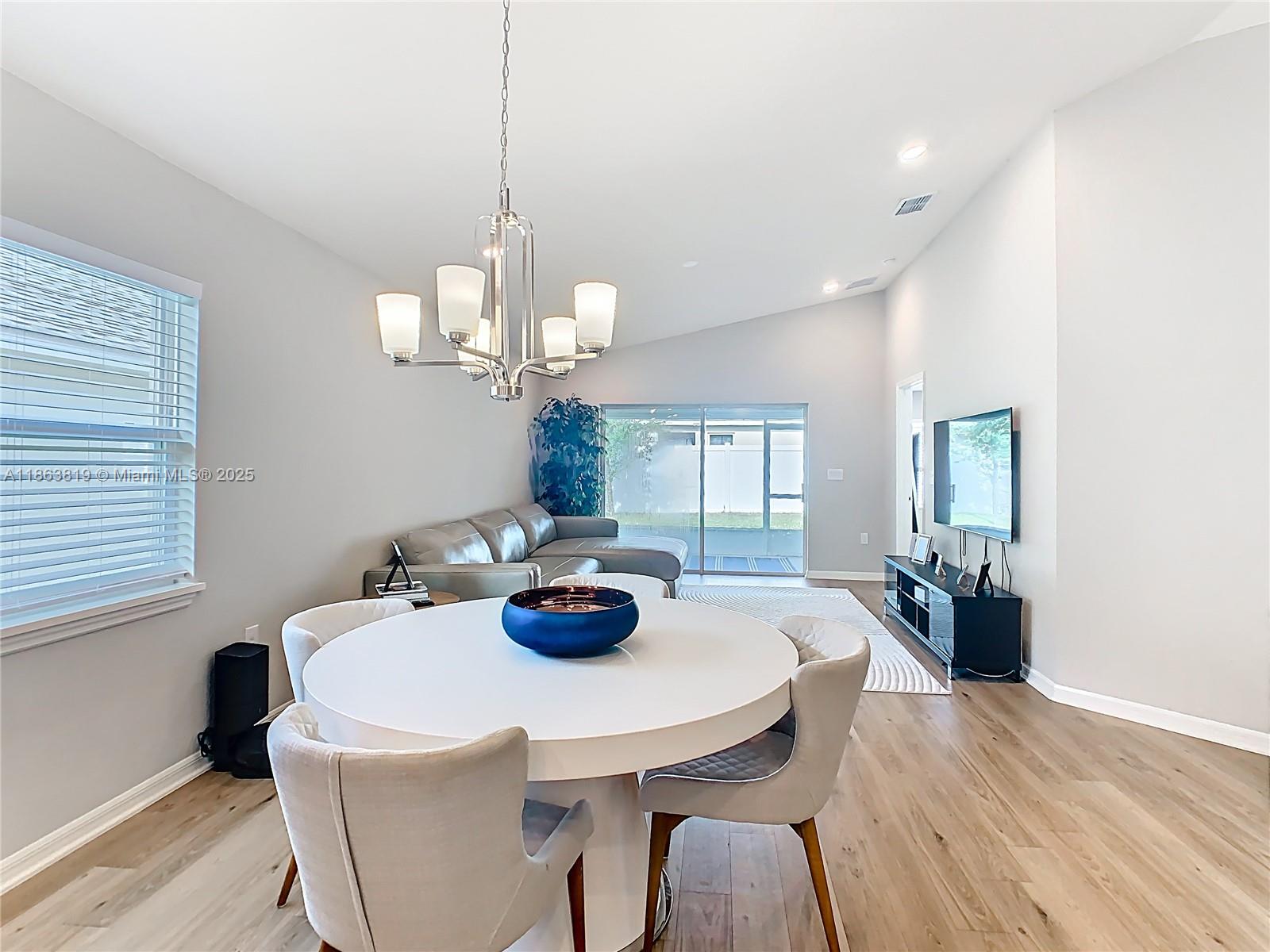 1060 Cascade Drive Property Photo 15