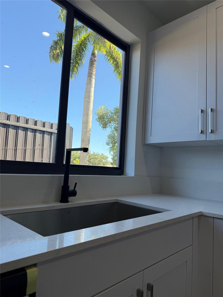 428 Sw 1 St 428 Property Photo 10