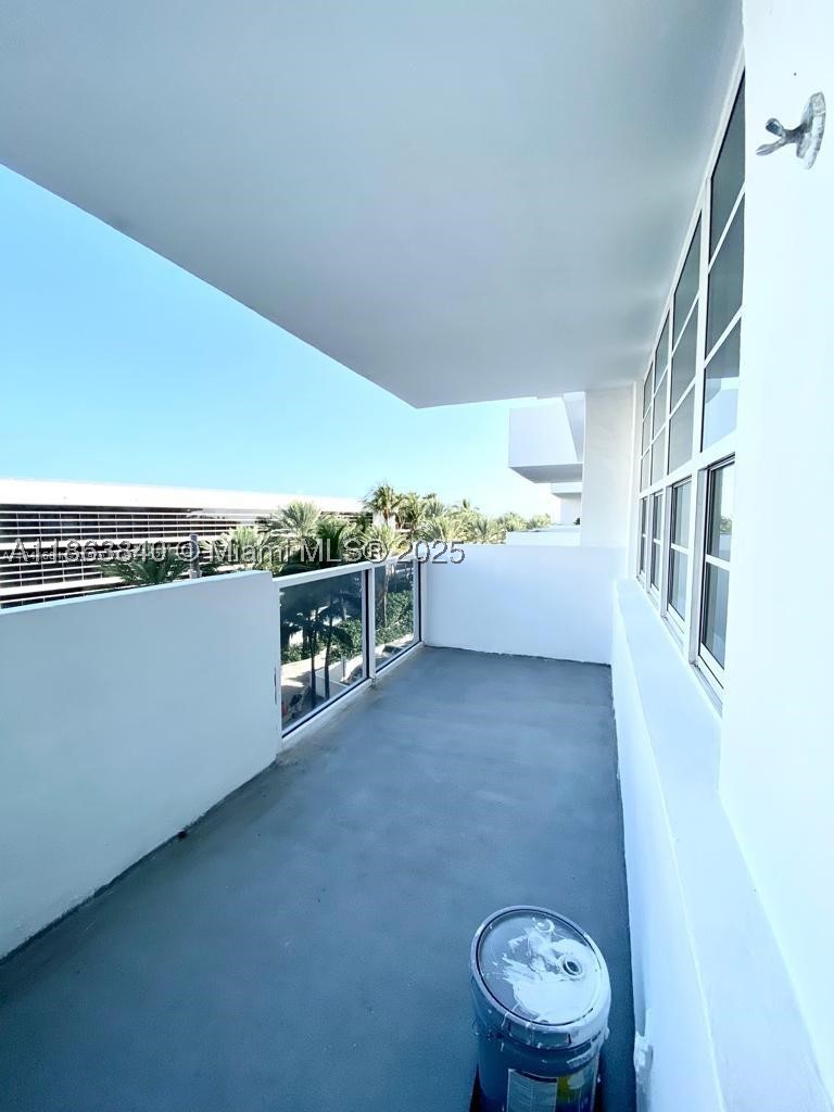100 Lincoln Rd 437 Property Photo 11