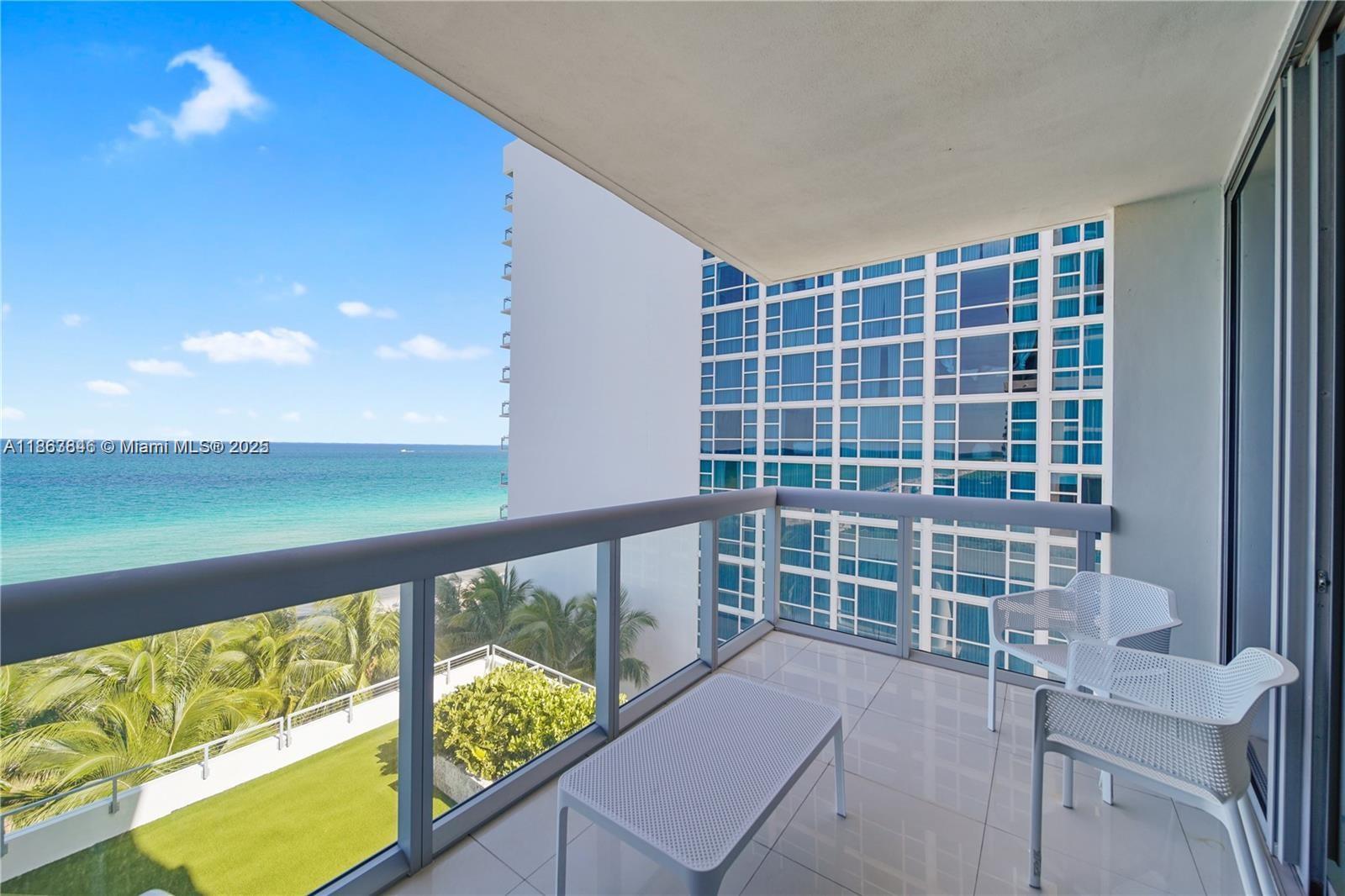 6899 Collins Ave 808 Property Photo 2