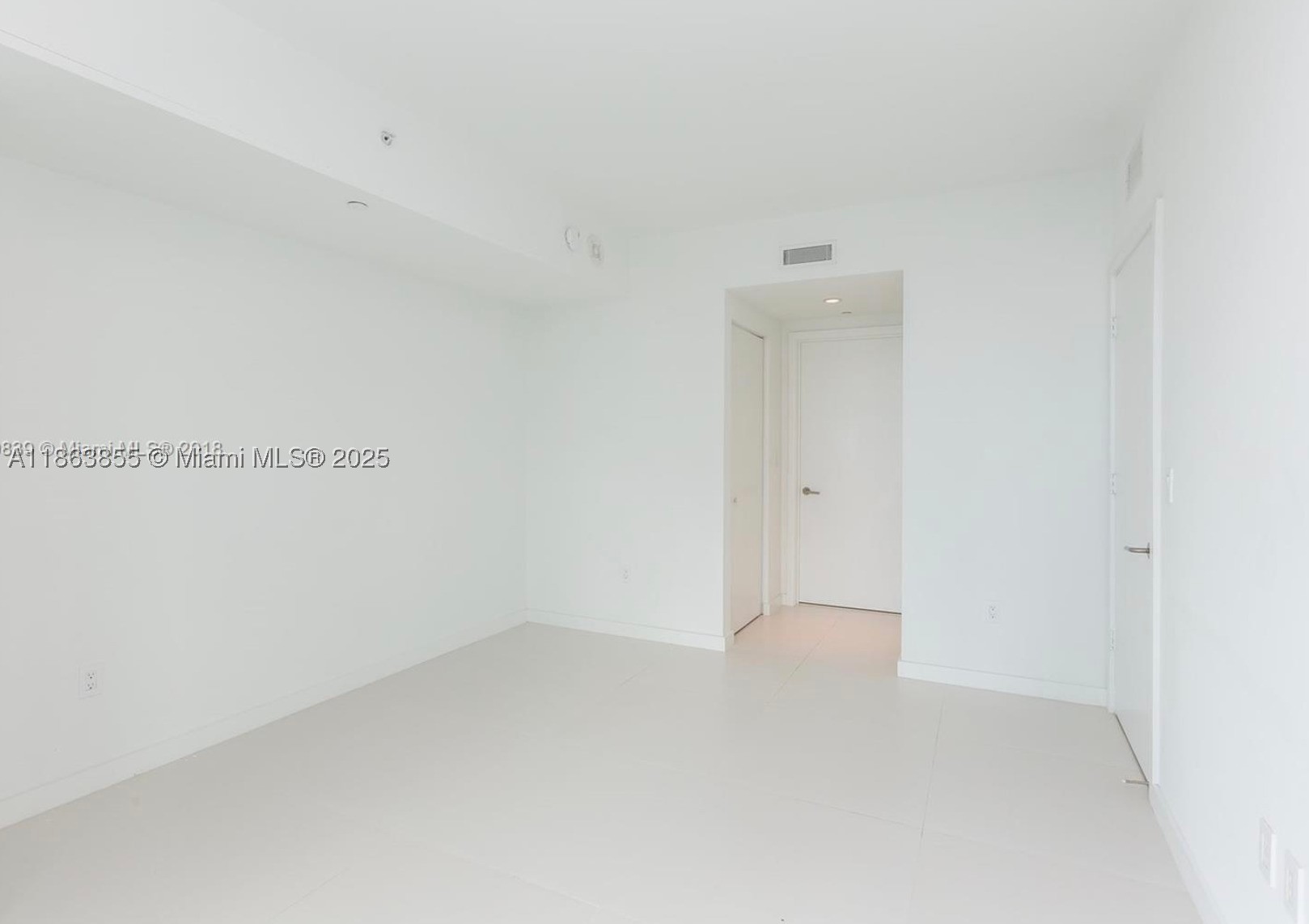 1300 S Miami Ave 1602 Property Photo 11