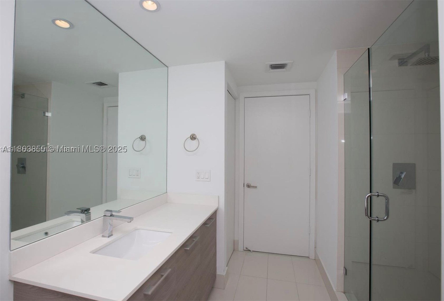 1300 S Miami Ave 1602 Property Photo 14