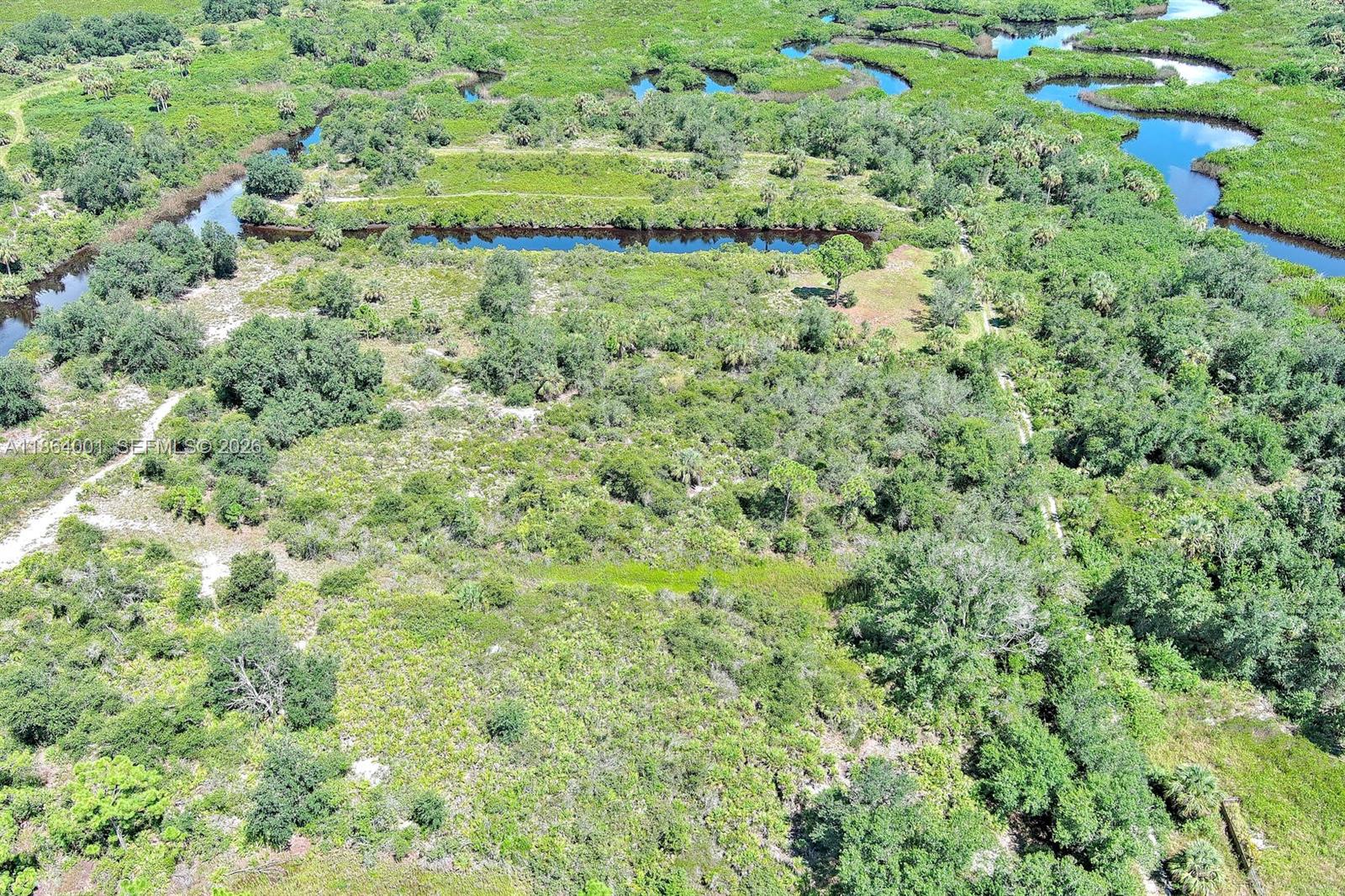1353 Wallaroo Ct Property Photo 7