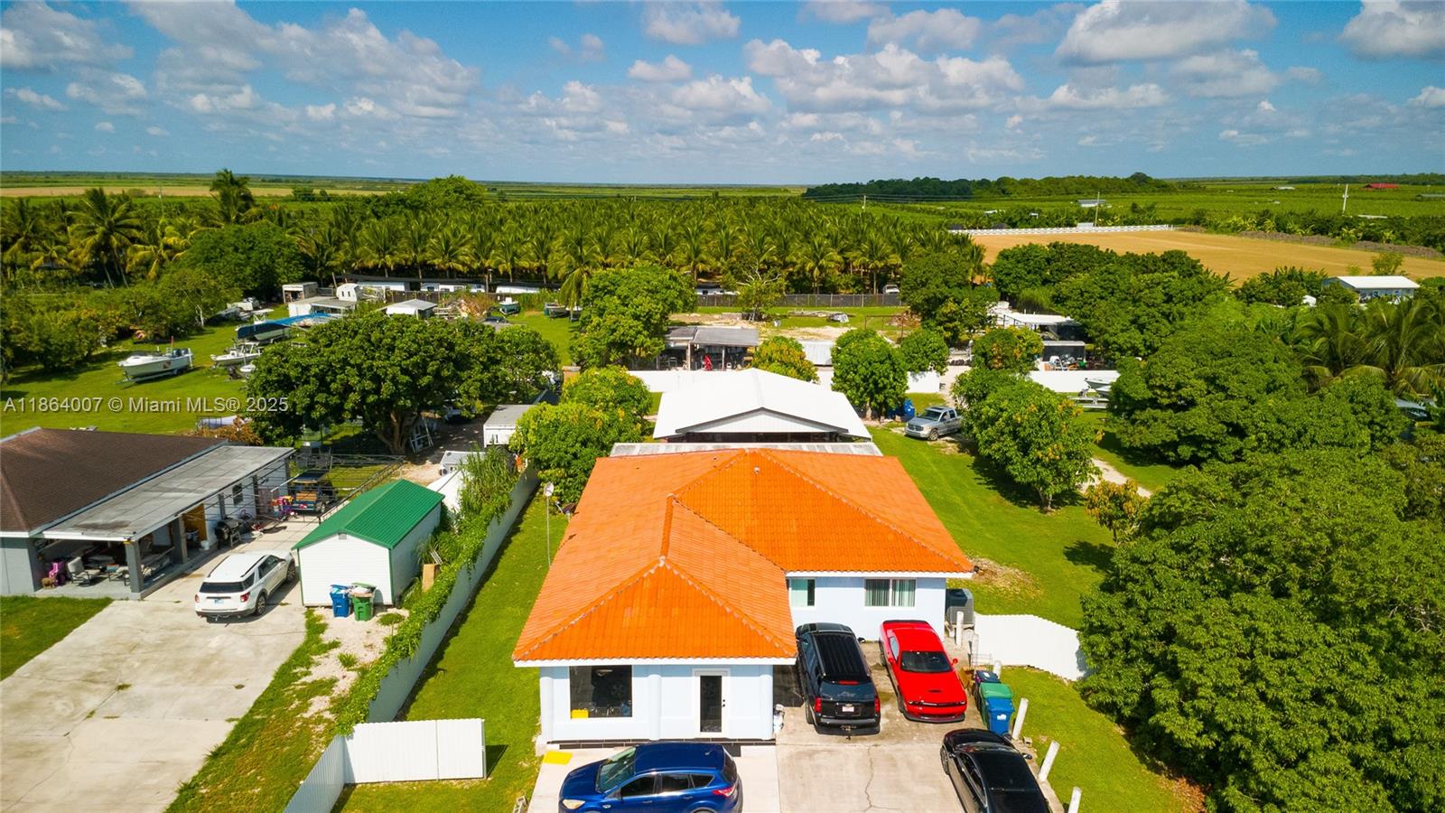 36520 Sw 214th Ave Property Photo 3