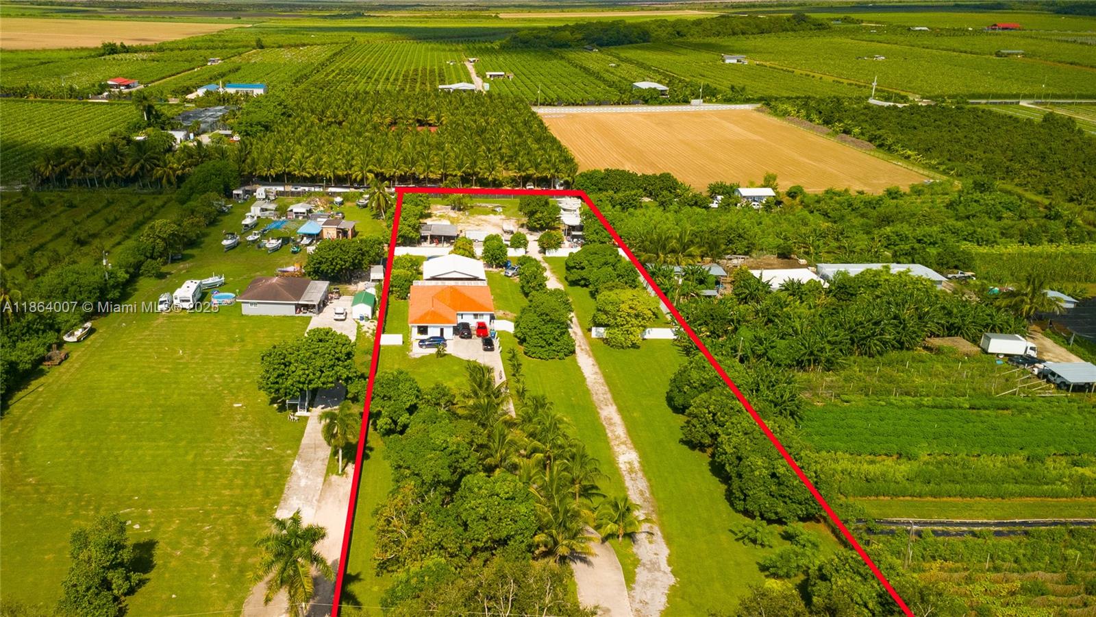 36520 Sw 214th Ave Property Photo 4