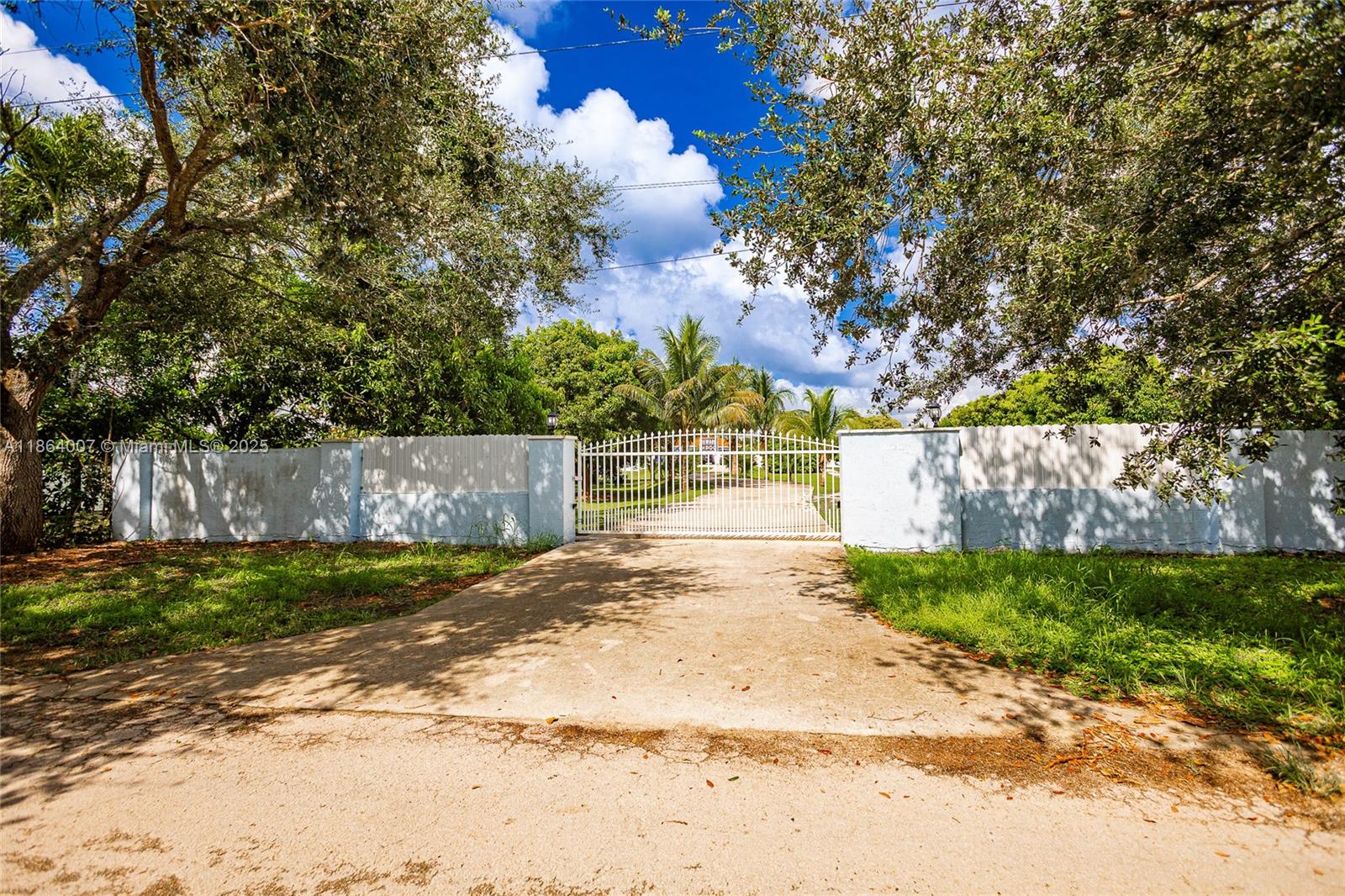 36520 Sw 214th Ave Property Photo 9