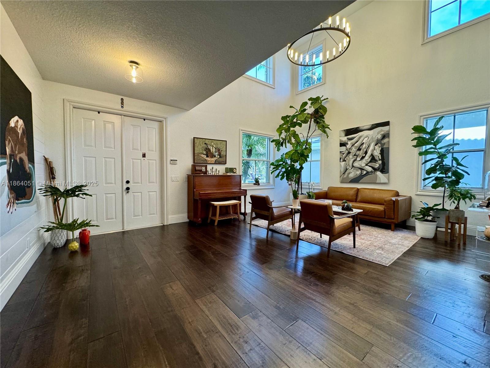 1307 Peregrine Way Property Photo 5