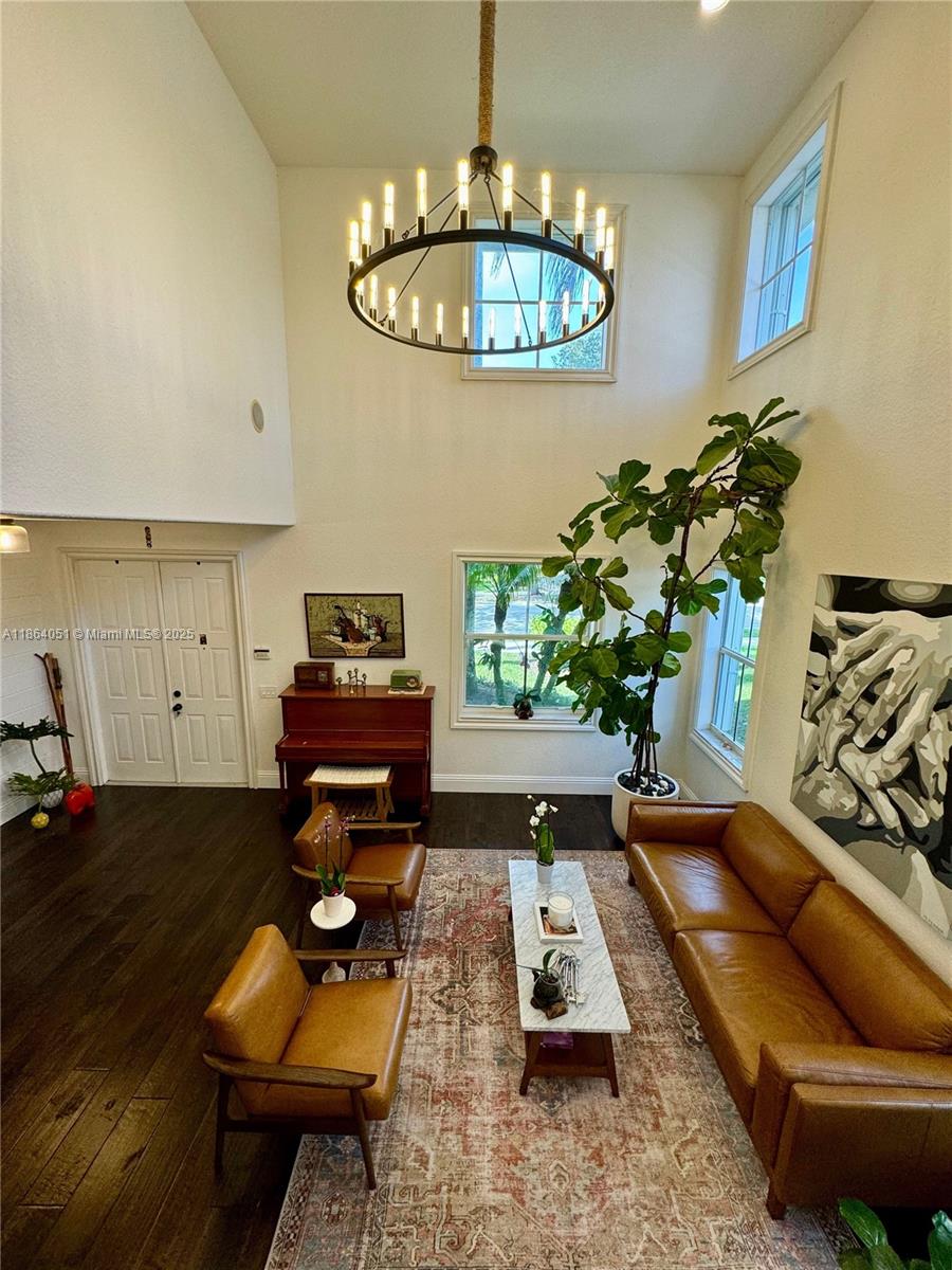 1307 Peregrine Way Property Photo 11