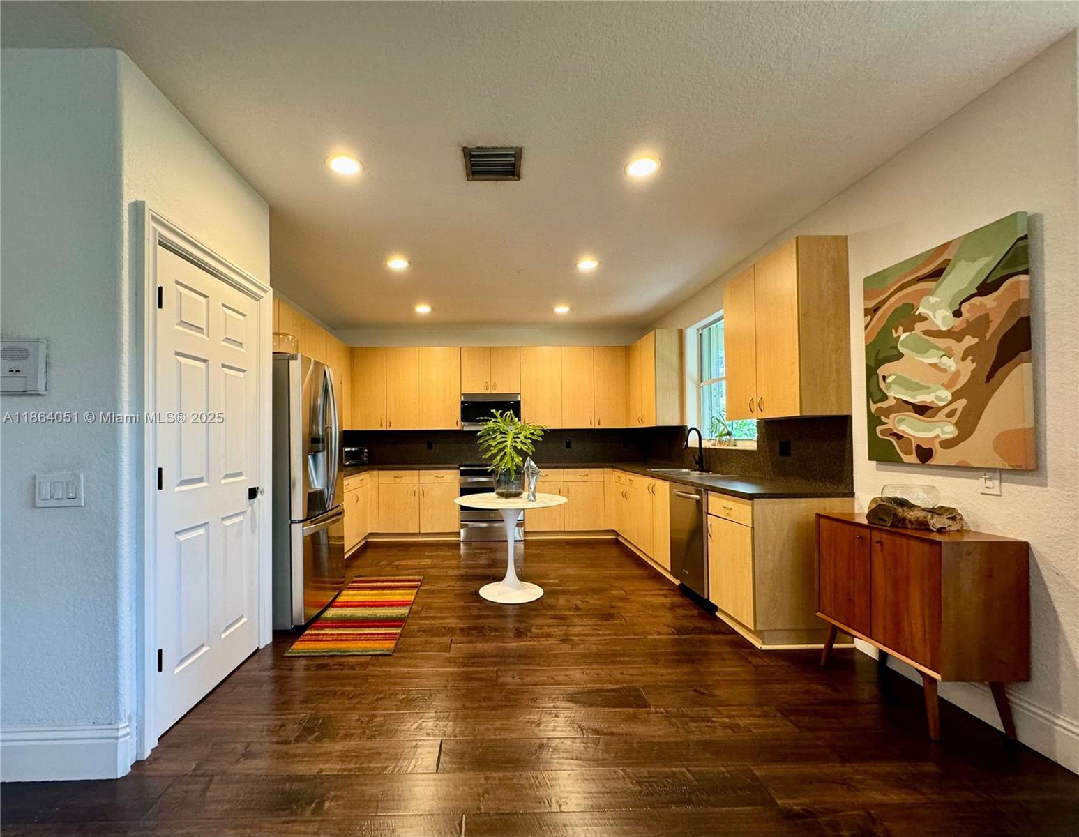 1307 Peregrine Way Property Photo 20