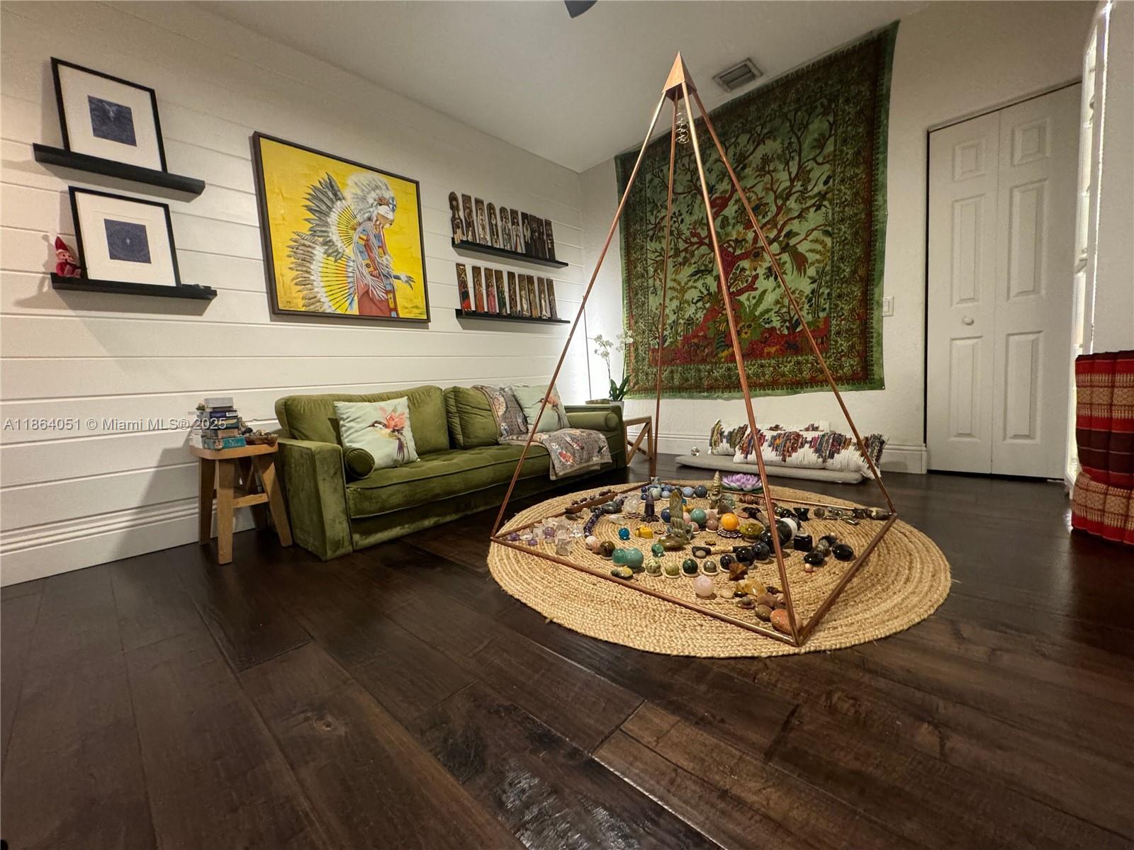 1307 Peregrine Way Property Photo 29