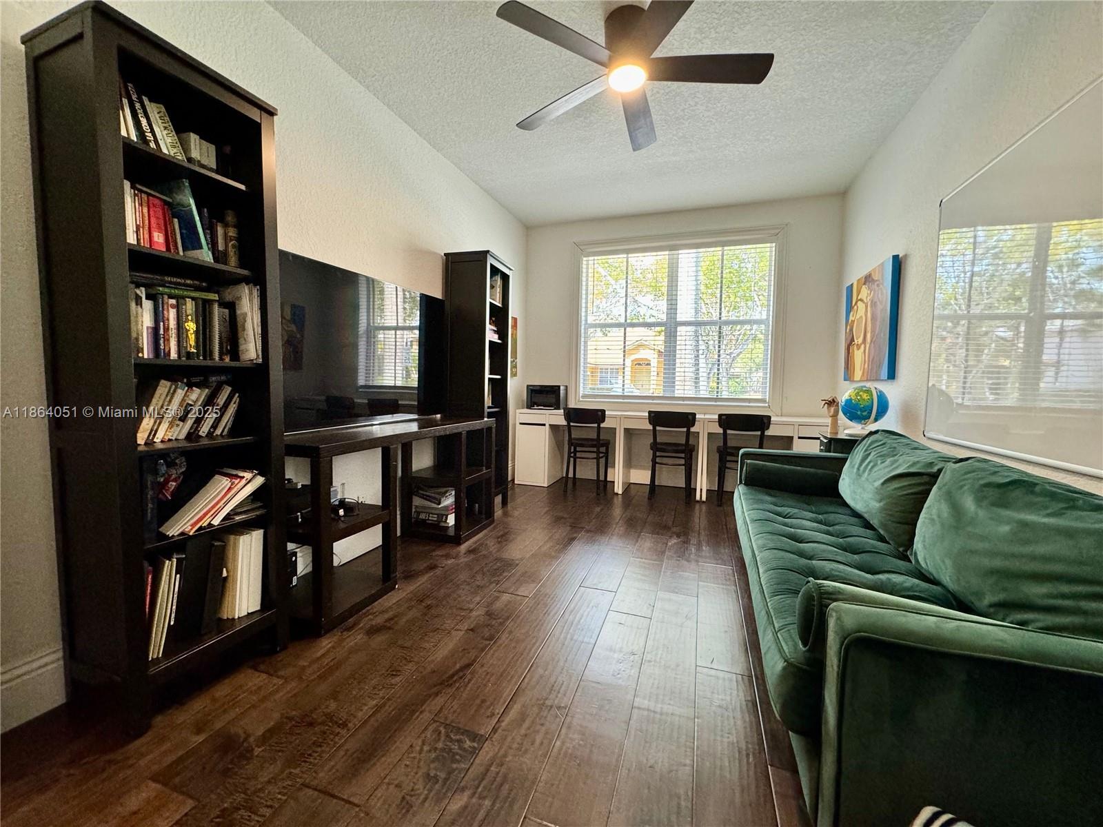 1307 Peregrine Way Property Photo 35