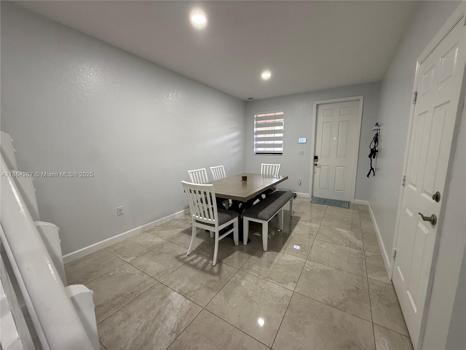 3360 Se 1st St Property Photo 4