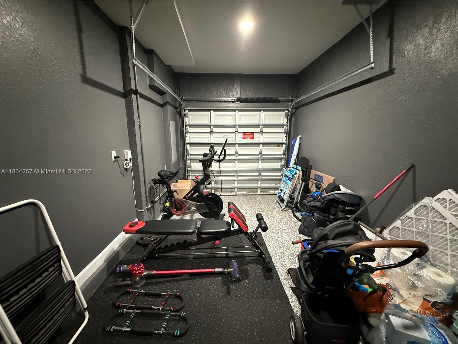 3360 Se 1st St Property Photo 12