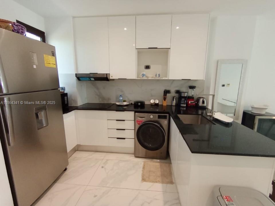 A11864341 Property Photo 7