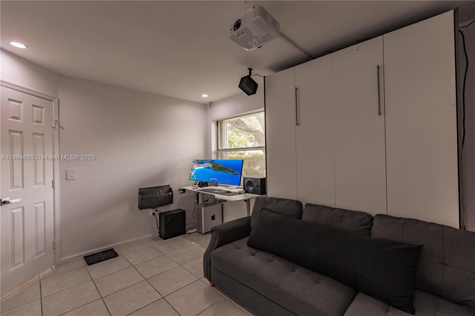 2235 Se 6th Ct Property Photo 22