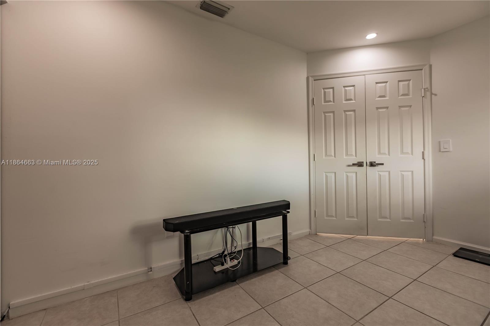 2235 Se 6th Ct Property Photo 23