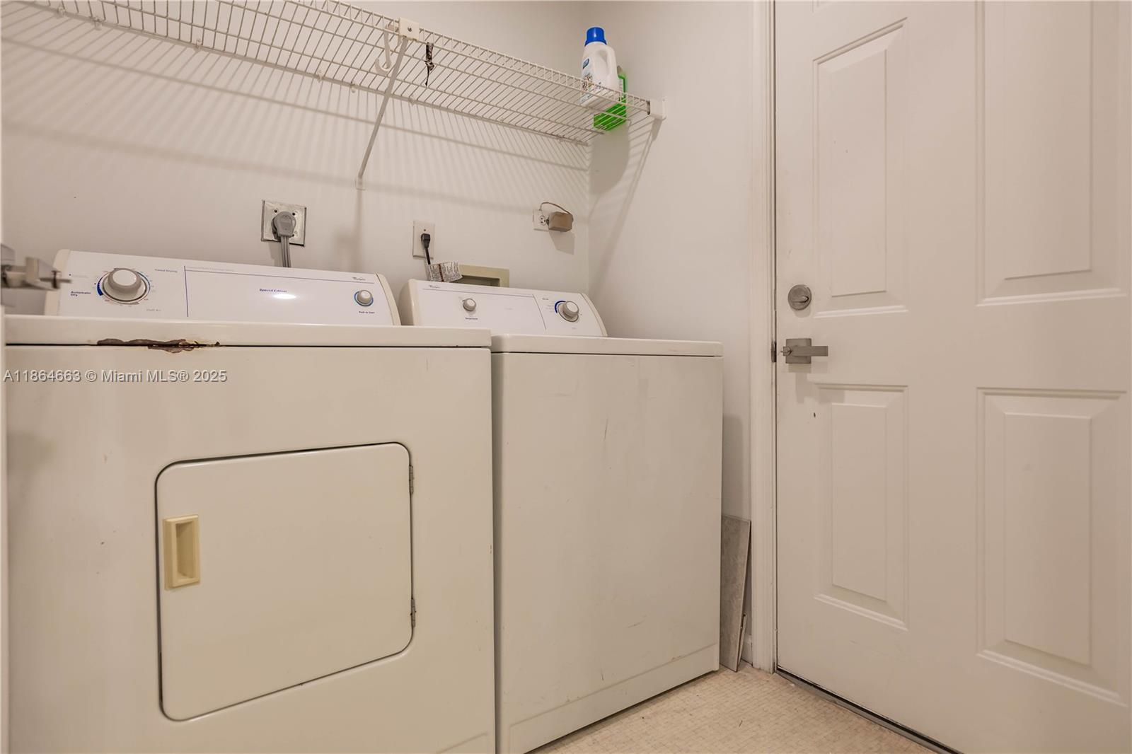 2235 Se 6th Ct Property Photo 25