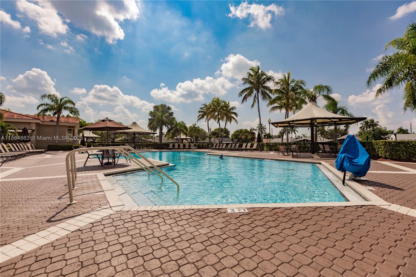 2235 Se 6th Ct Property Photo 29