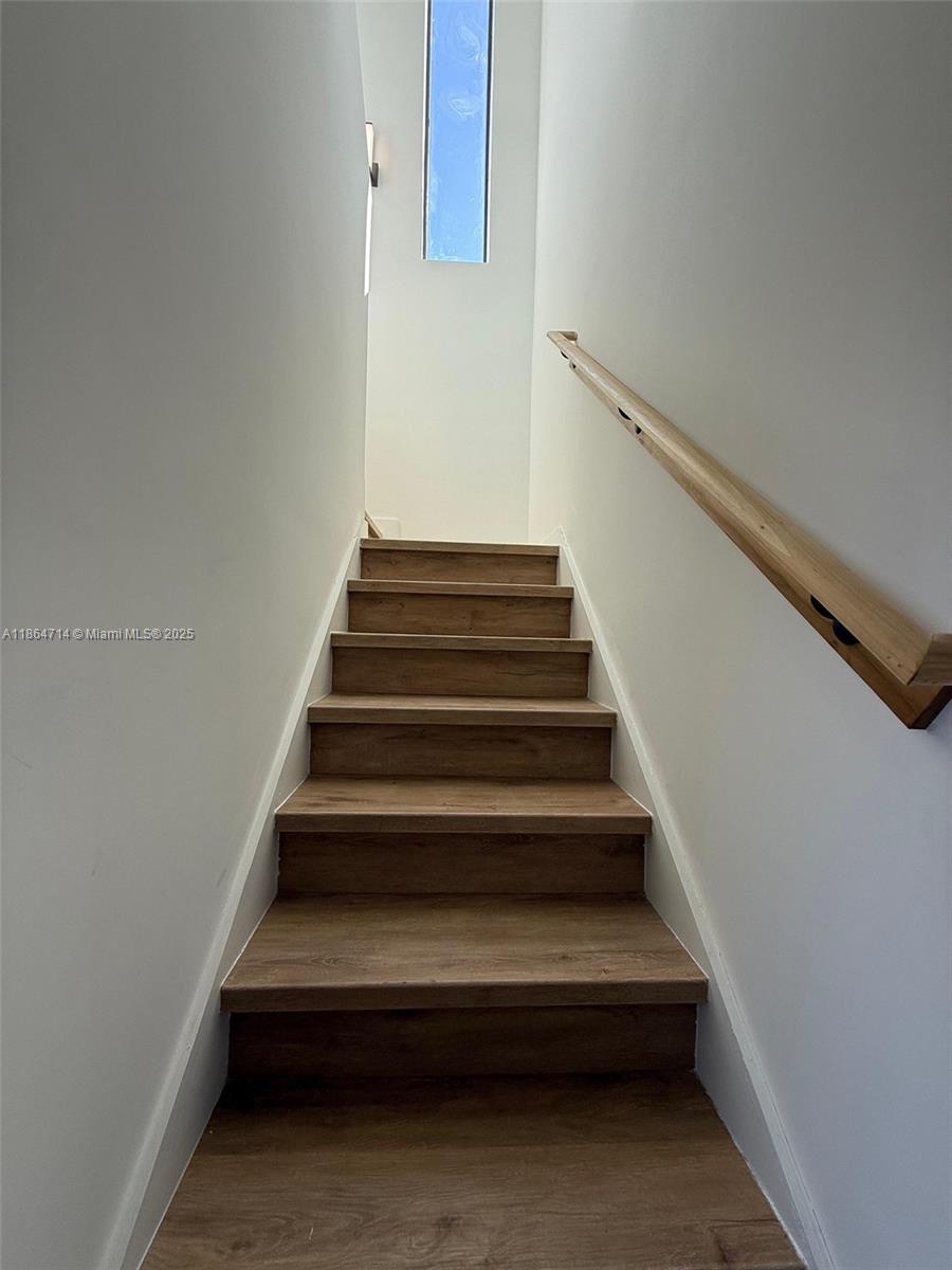 421 Sw 1 St 421 Property Photo 21