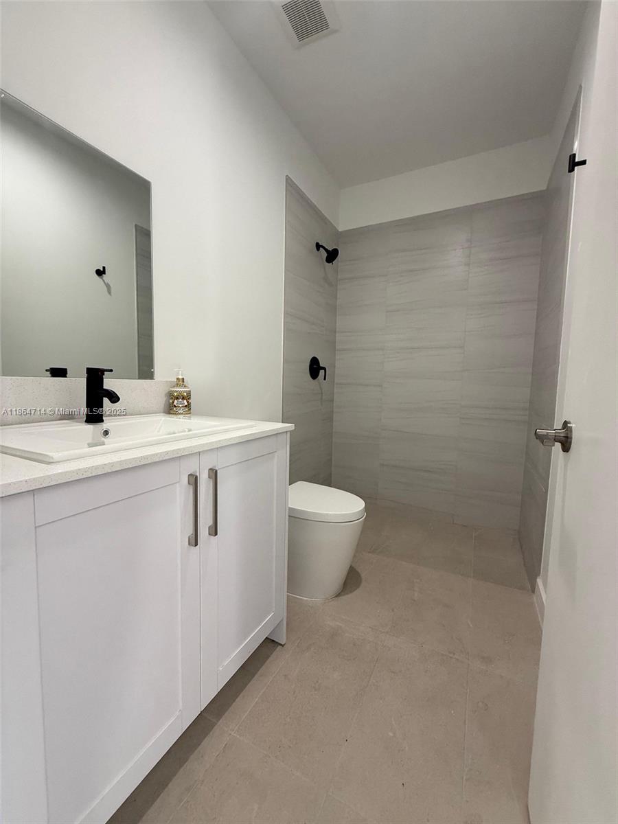 421 Sw 1 St 421 Property Photo 23