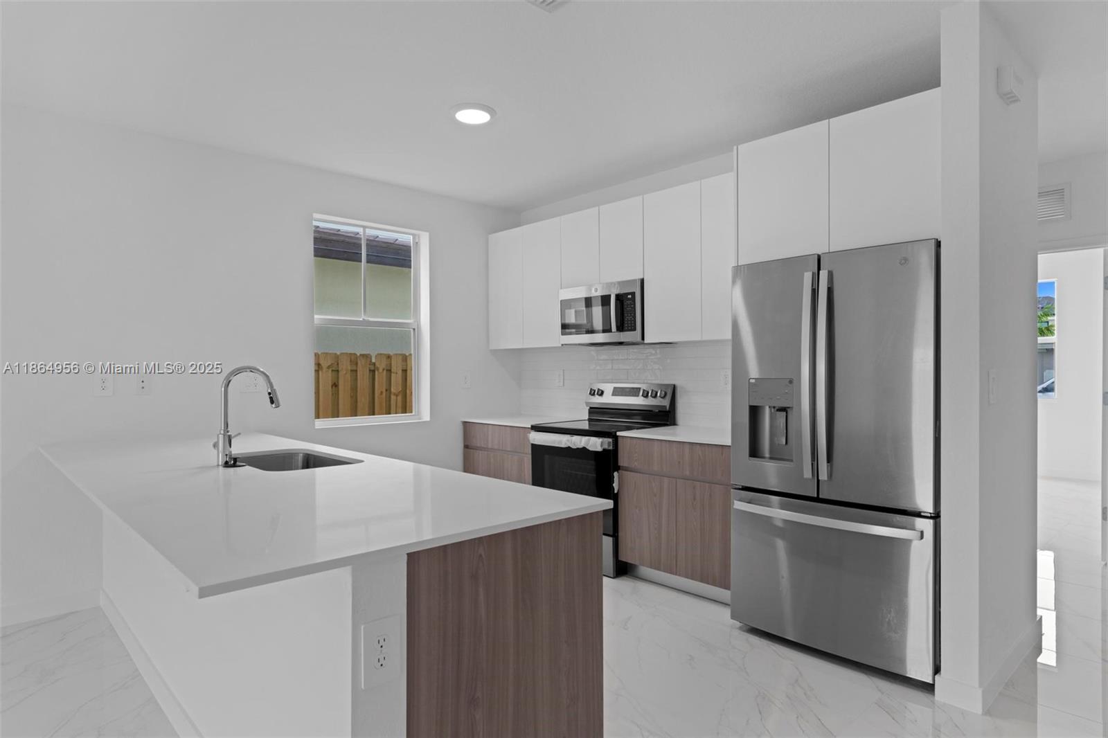 13351 Sw 274 St Property Photo 5