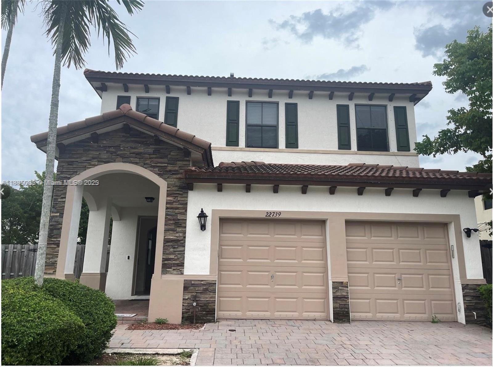 22739 SW 92nd Ct 22739 Property Photo 1