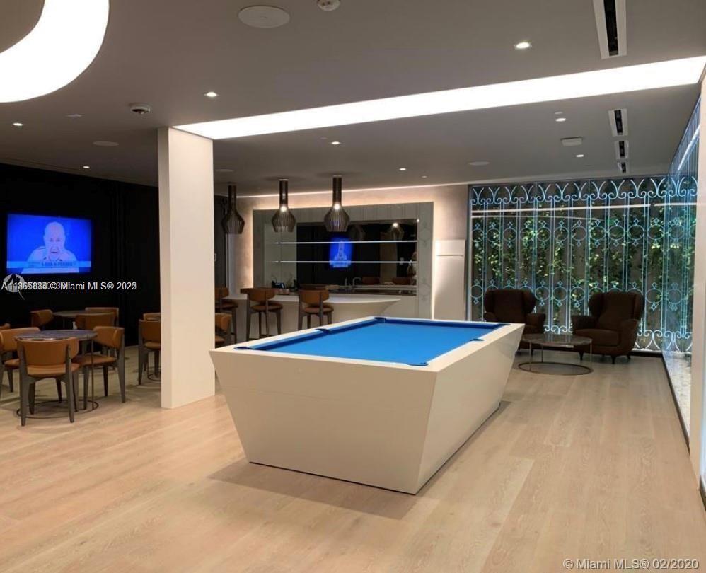 1000 Brickell Plz 3010 Property Photo 16