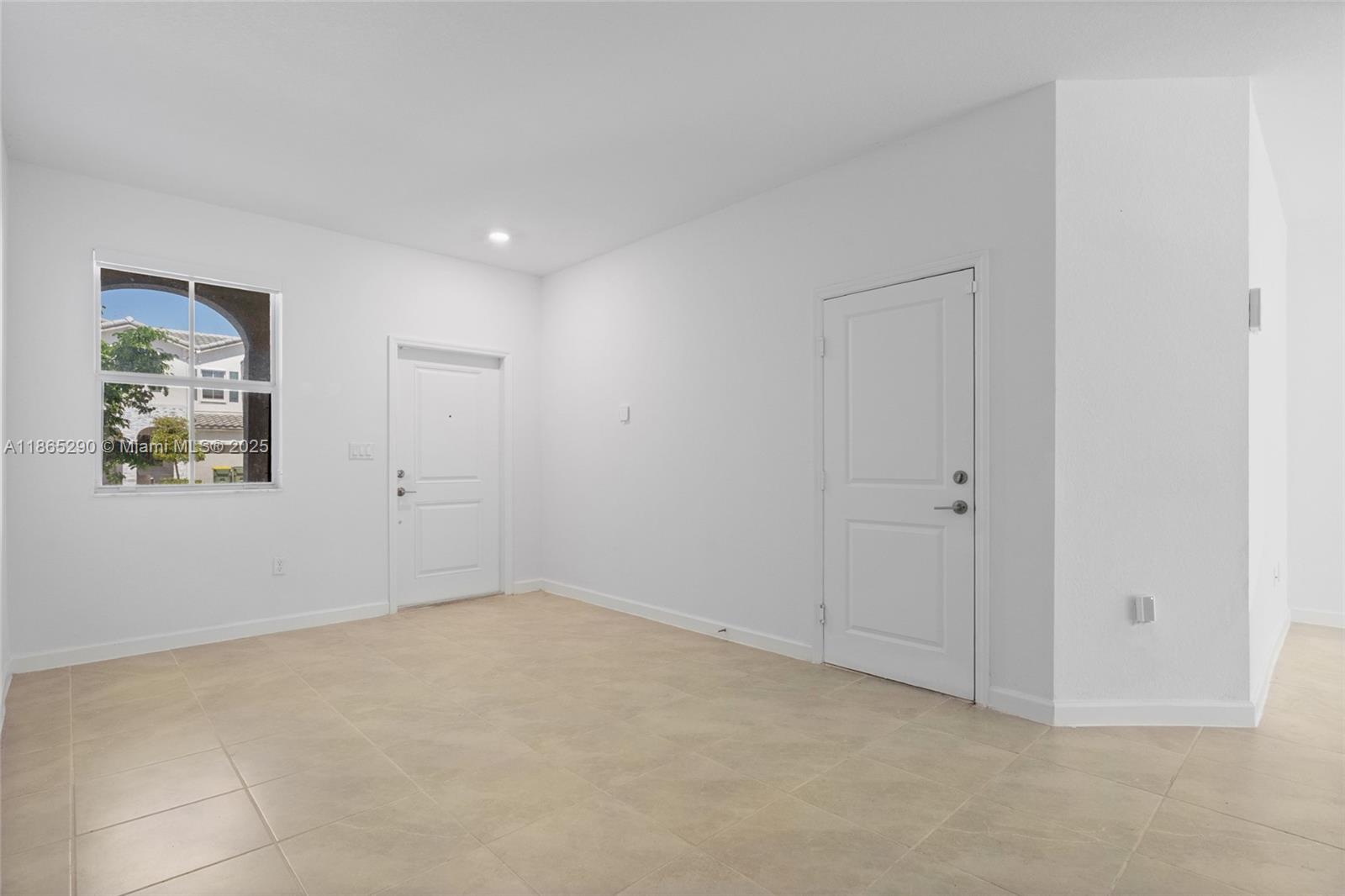 2608 Se 11th Ct 2608 Property Photo 34