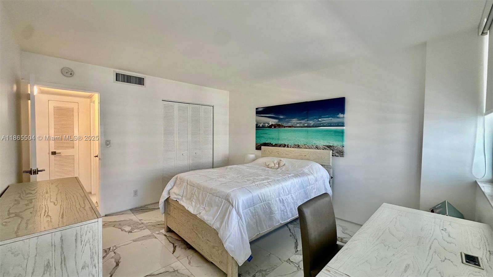 2030 S Ocean Dr 1022 Property Photo 10