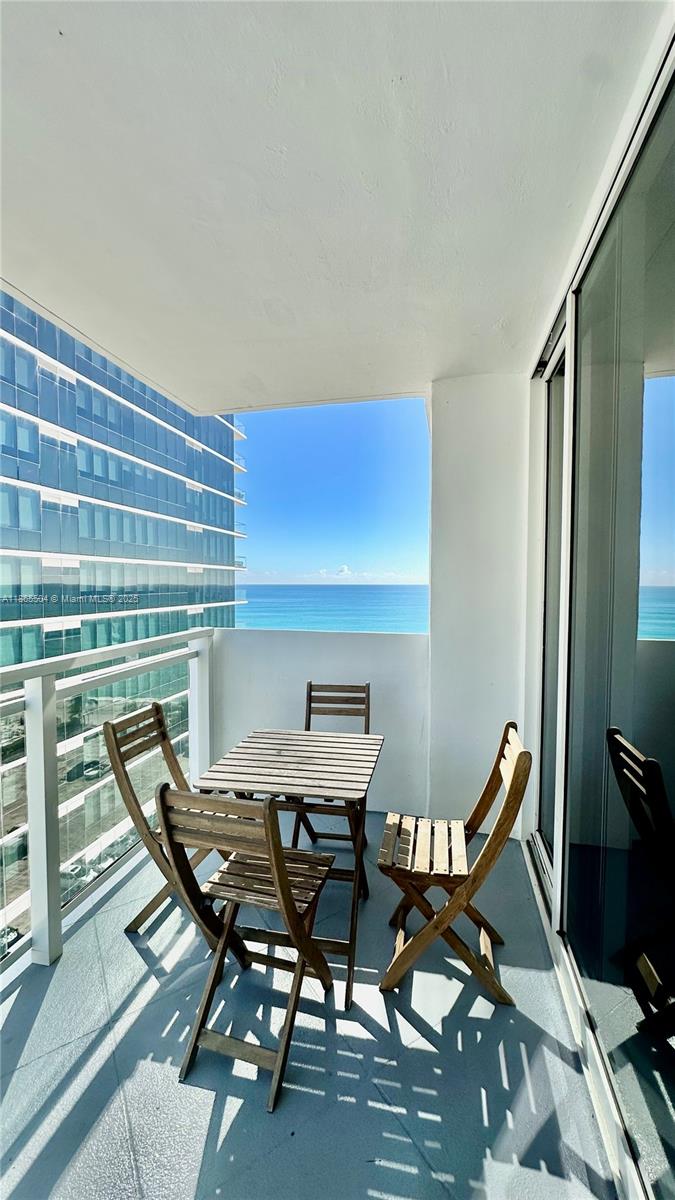 2030 S Ocean Dr 1022 Property Photo 22