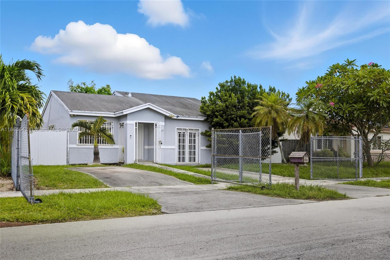 12753 Sw 265th Ter Property Photo 2