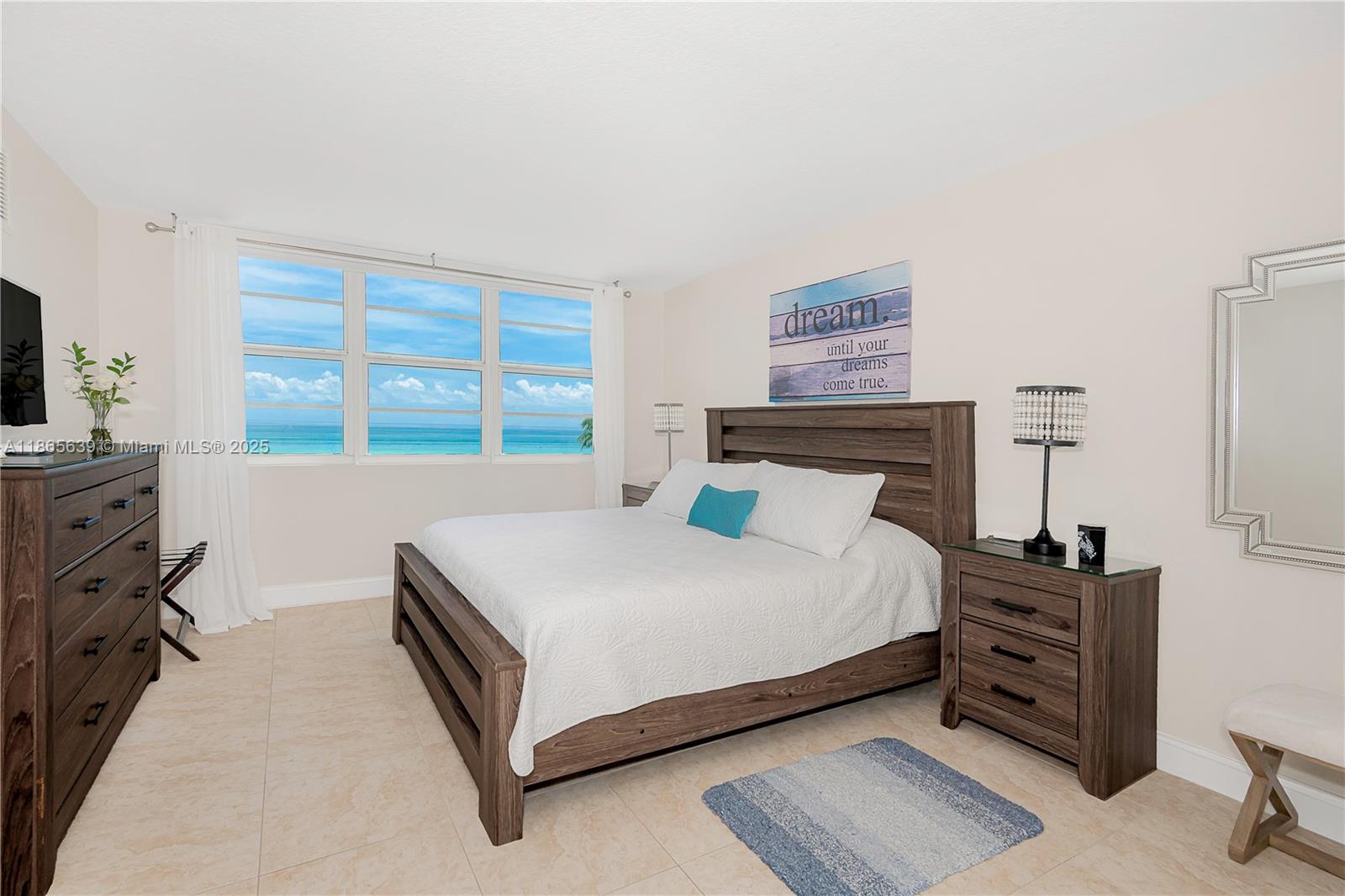 6917 Collins Ave 511 Property Photo 20