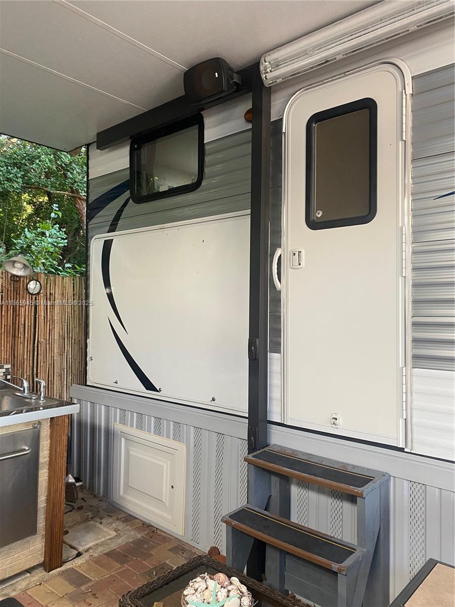 325 Calusa St #120 Property Photo 1