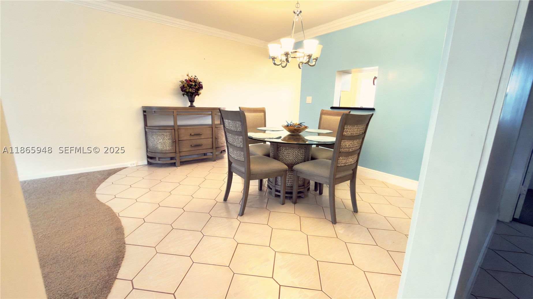 2405 Antigua Cir M4 Property Photo 14