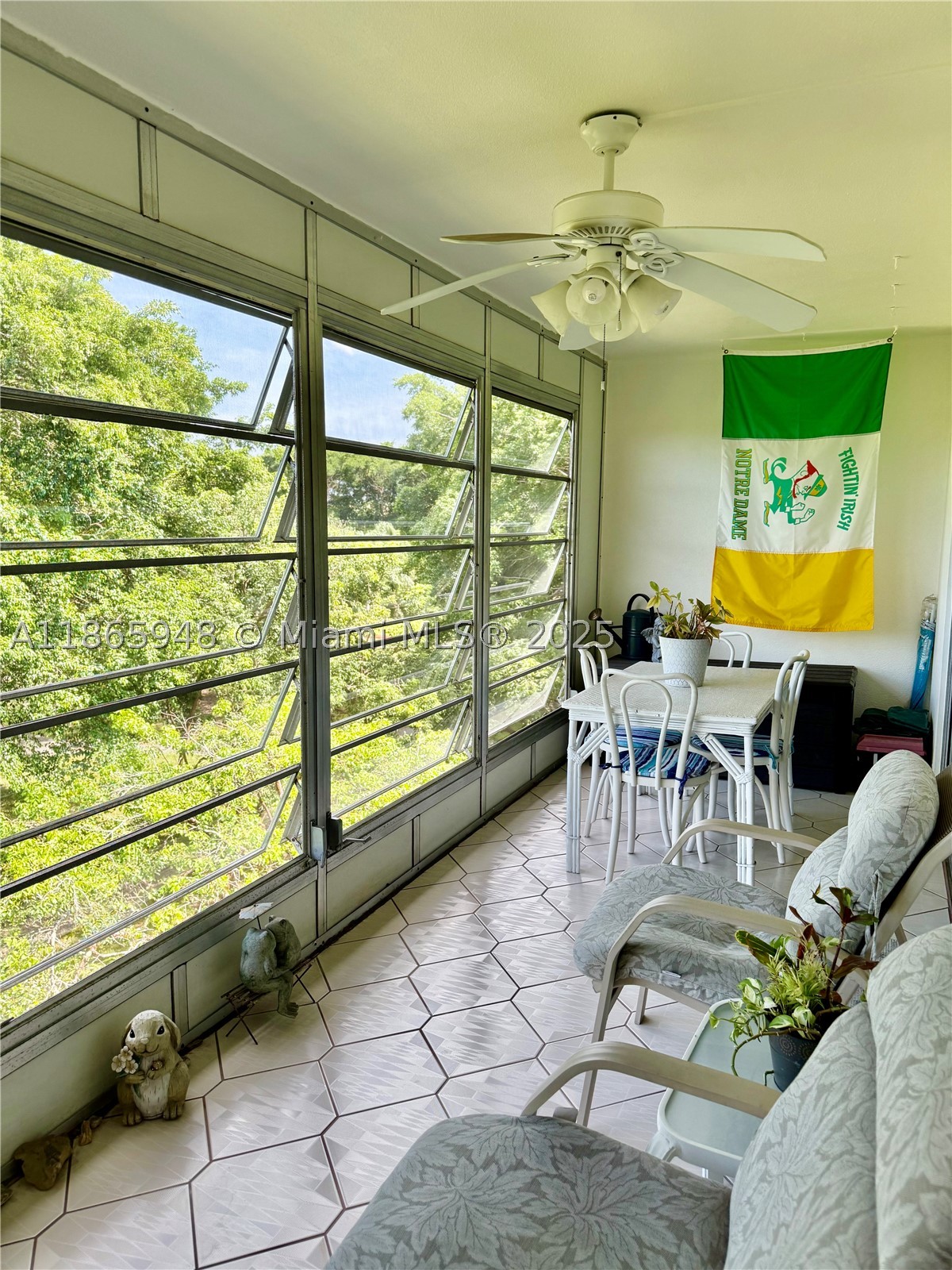 2405 Antigua Cir M4 Property Photo 31