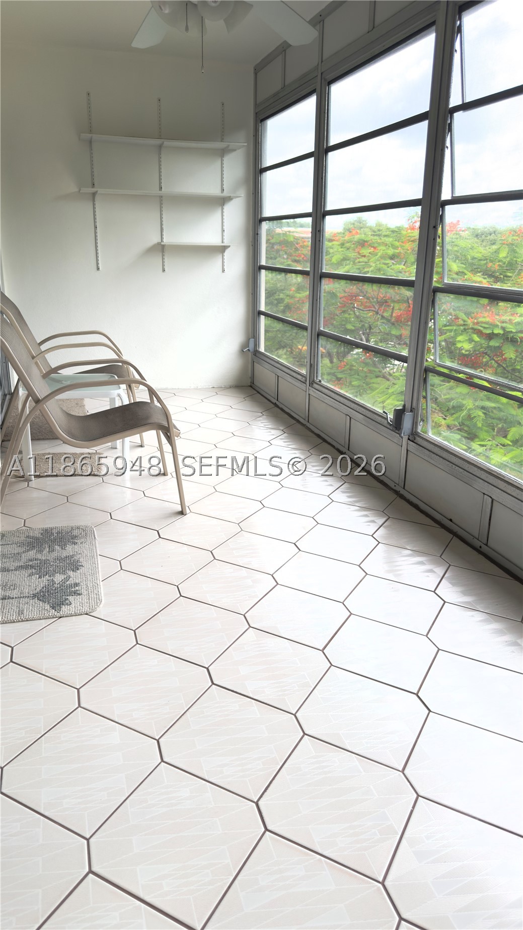 2405 Antigua Cir M4 Property Photo 33