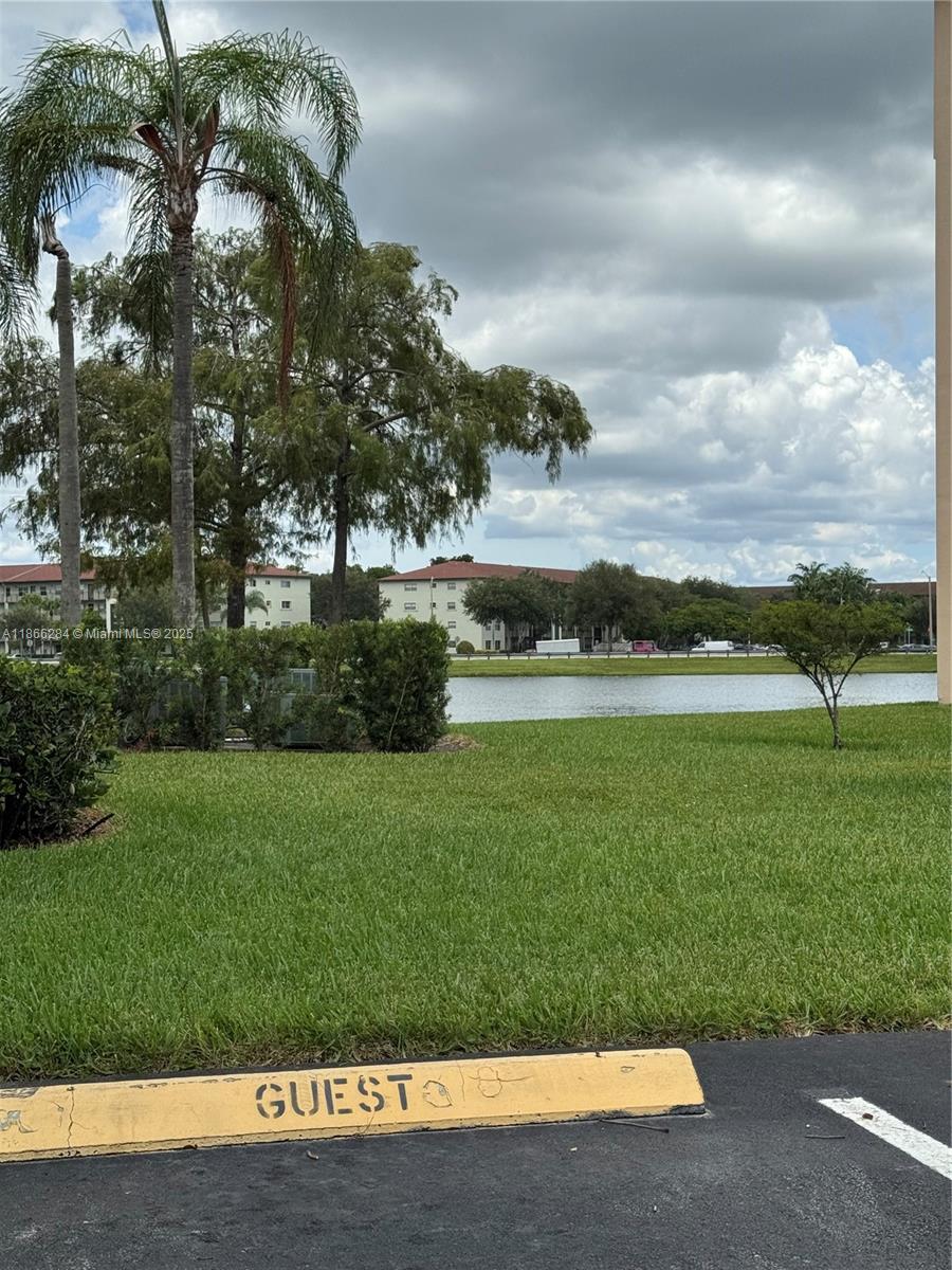 13101 Sw 11th Ct 204b Property Photo 3