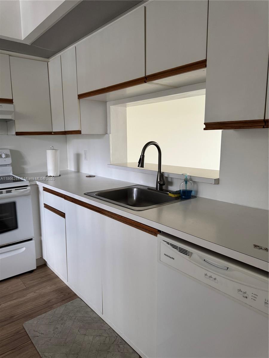 13101 Sw 11th Ct 204b Property Photo 9