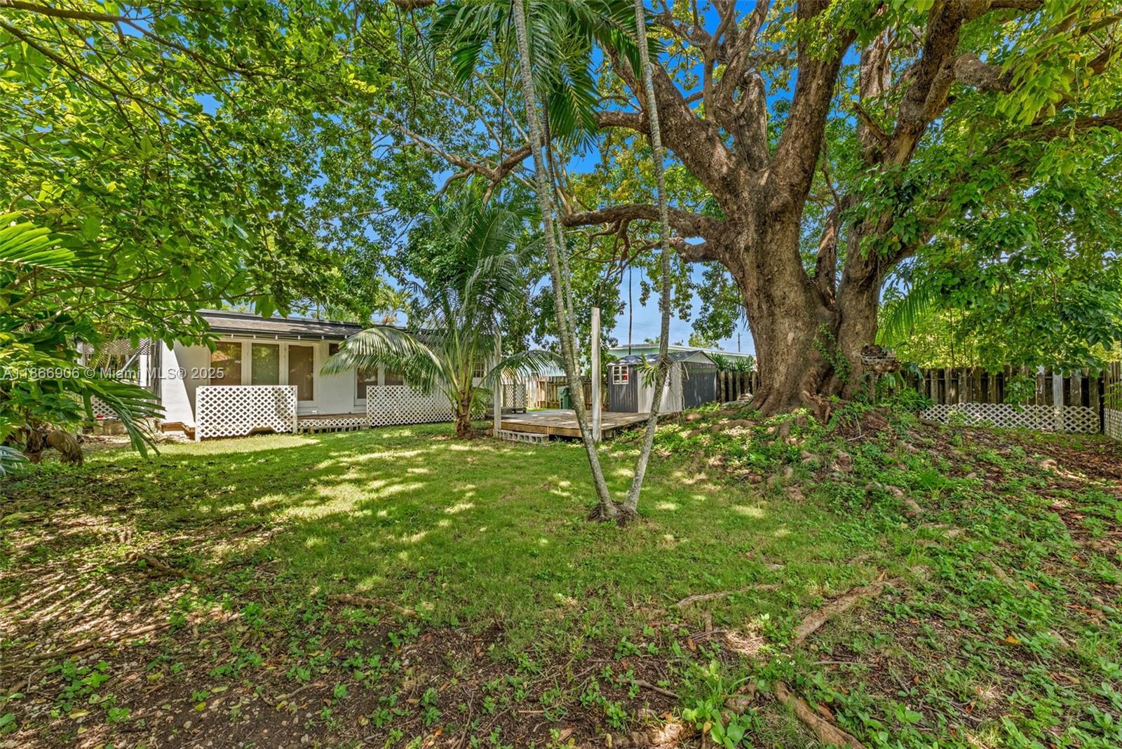 925 Nw 4th Ave Property Photo 4