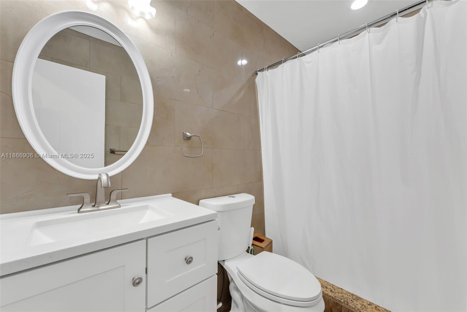 925 Nw 4th Ave Property Photo 9