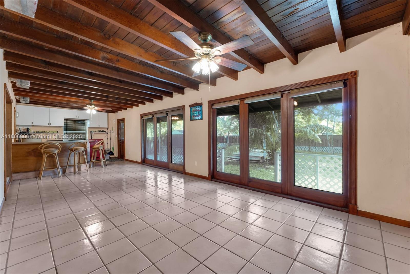 925 Nw 4th Ave Property Photo 13