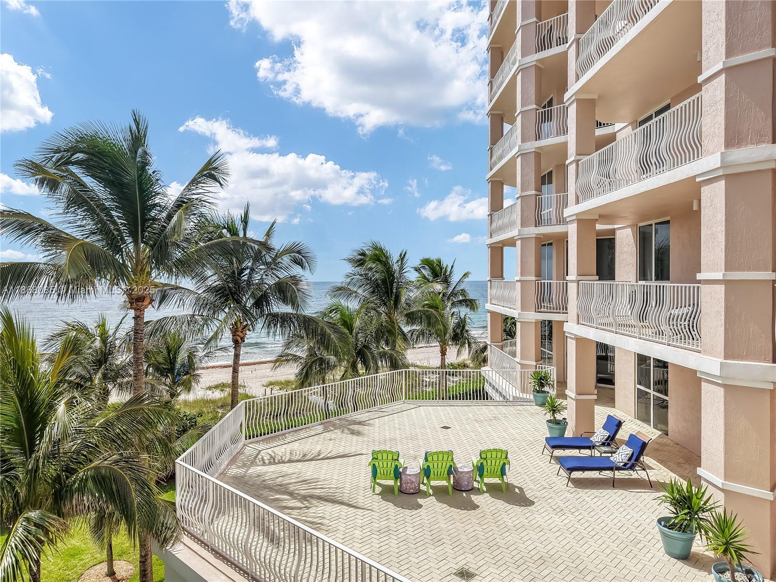 1460 S Ocean Blvd 304 Property Photo 5