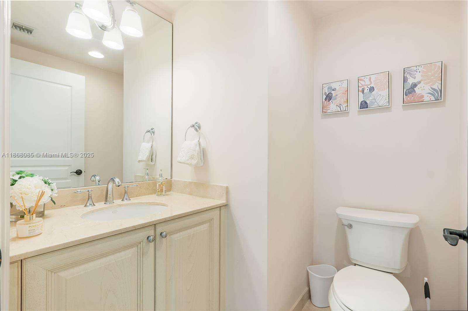 1460 S Ocean Blvd 304 Property Photo 45