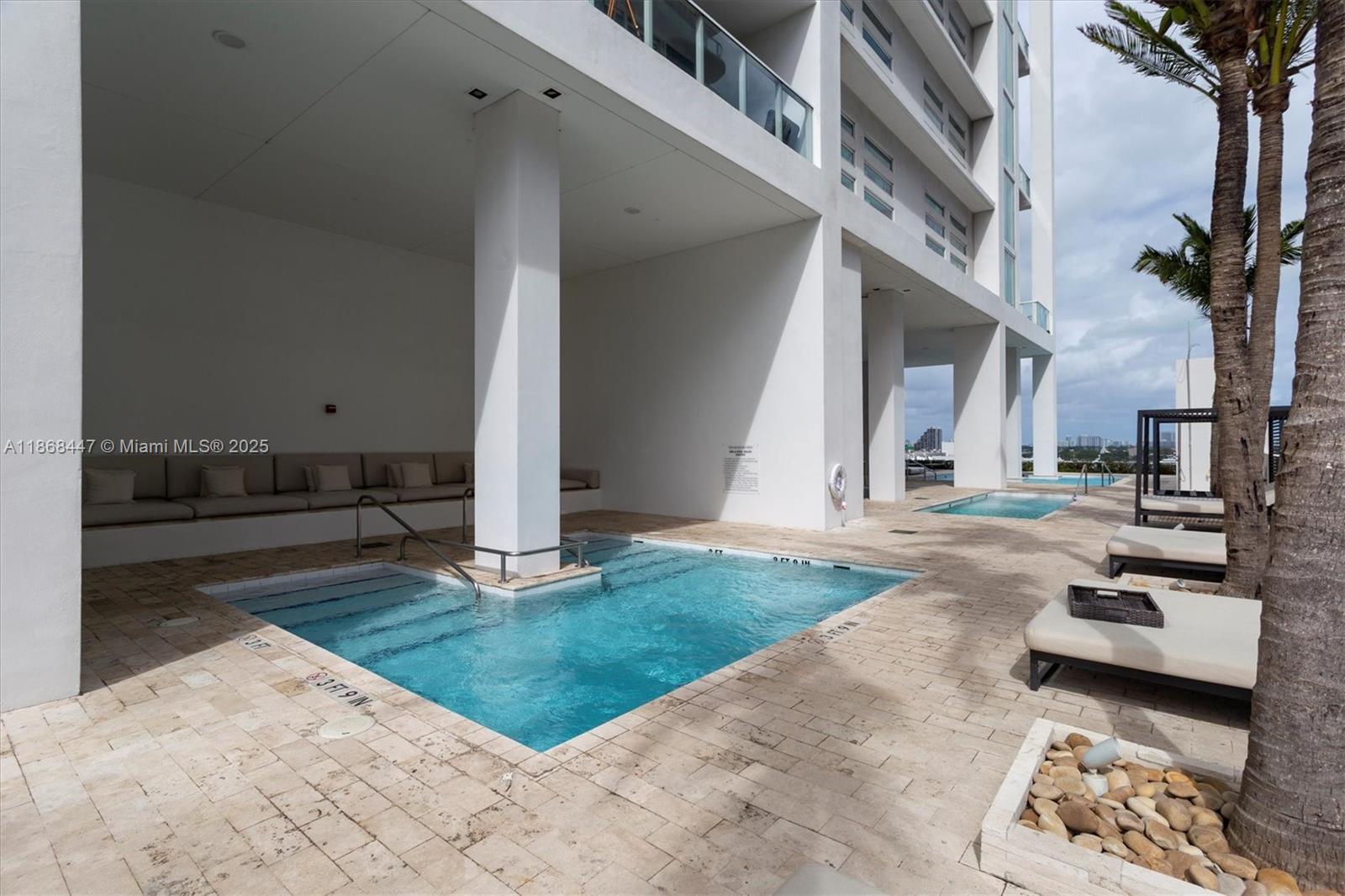 1040 Biscayne Blvd 3106 Property Photo 33