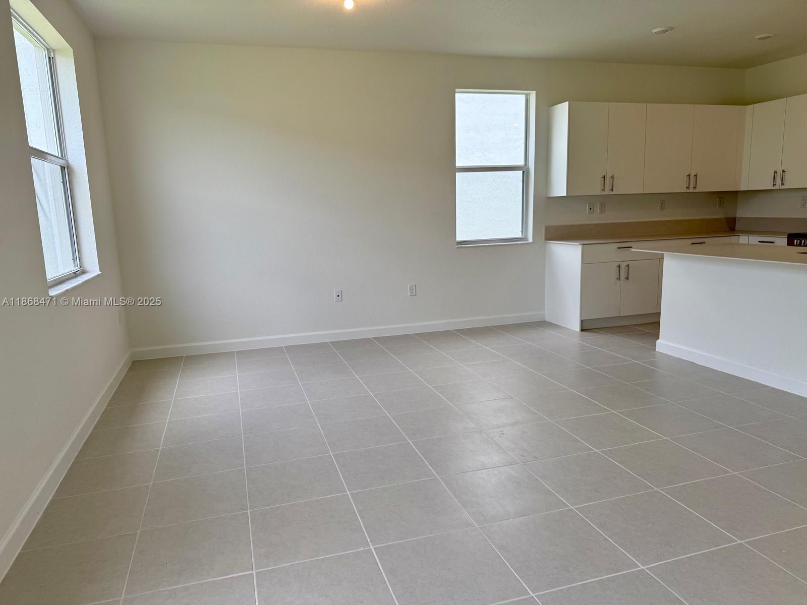 2659 Se 24th Dr Property Photo 4