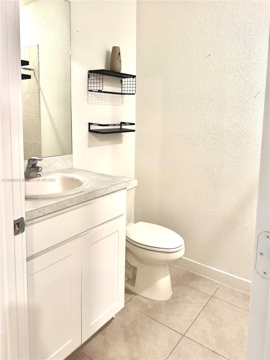 105 Ne 3rd Ct 105 Property Photo 10