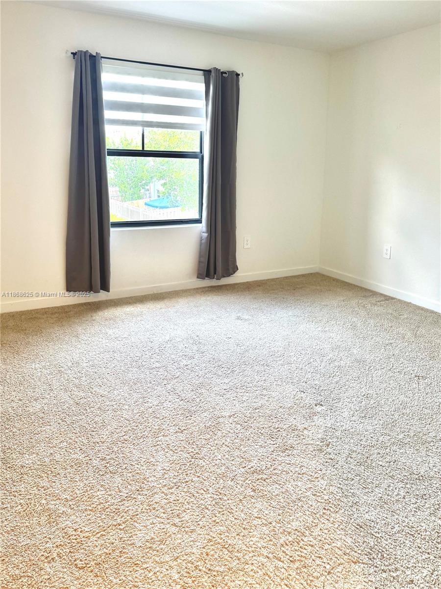 105 Ne 3rd Ct 105 Property Photo 14