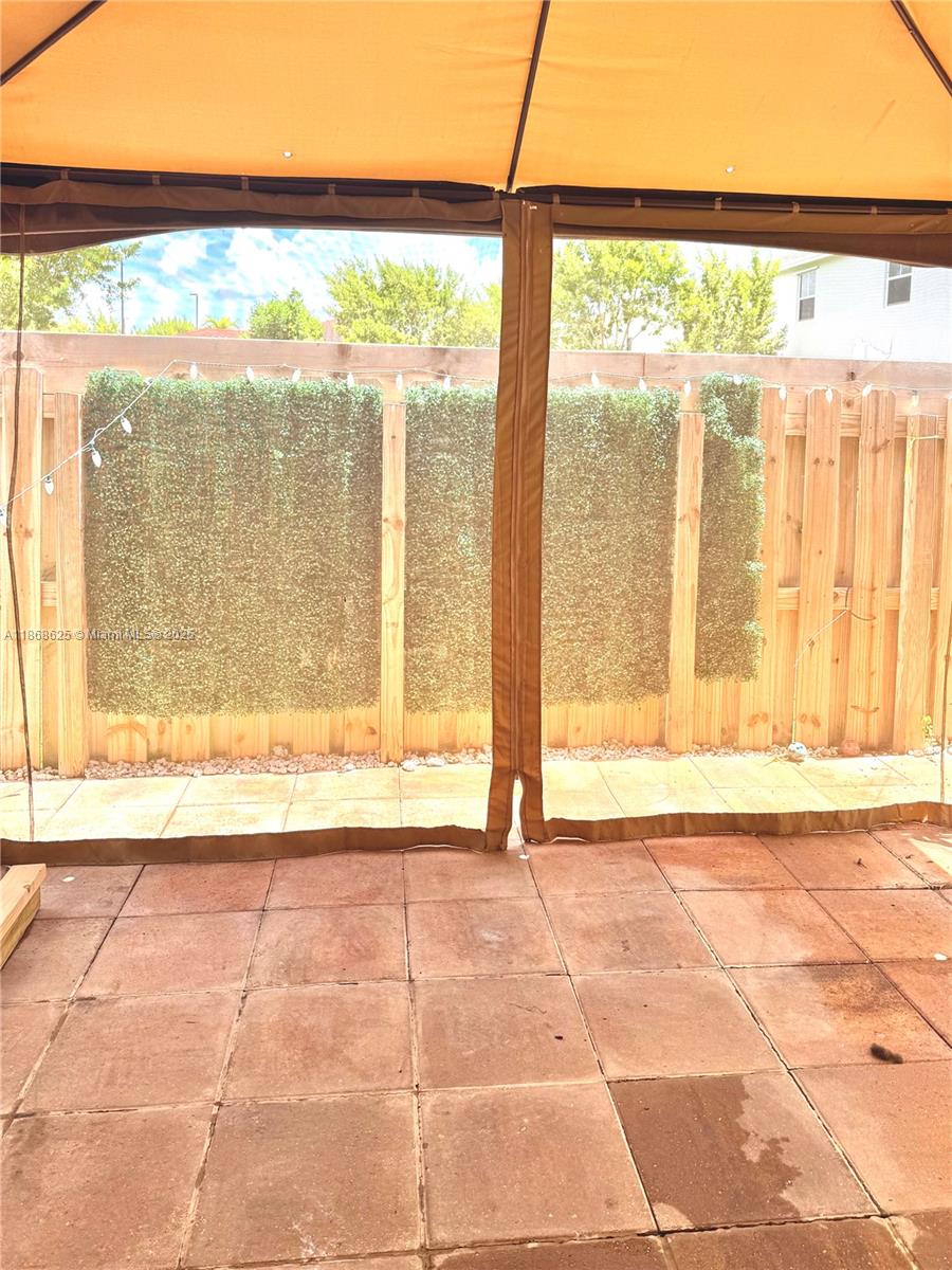 105 Ne 3rd Ct 105 Property Photo 19