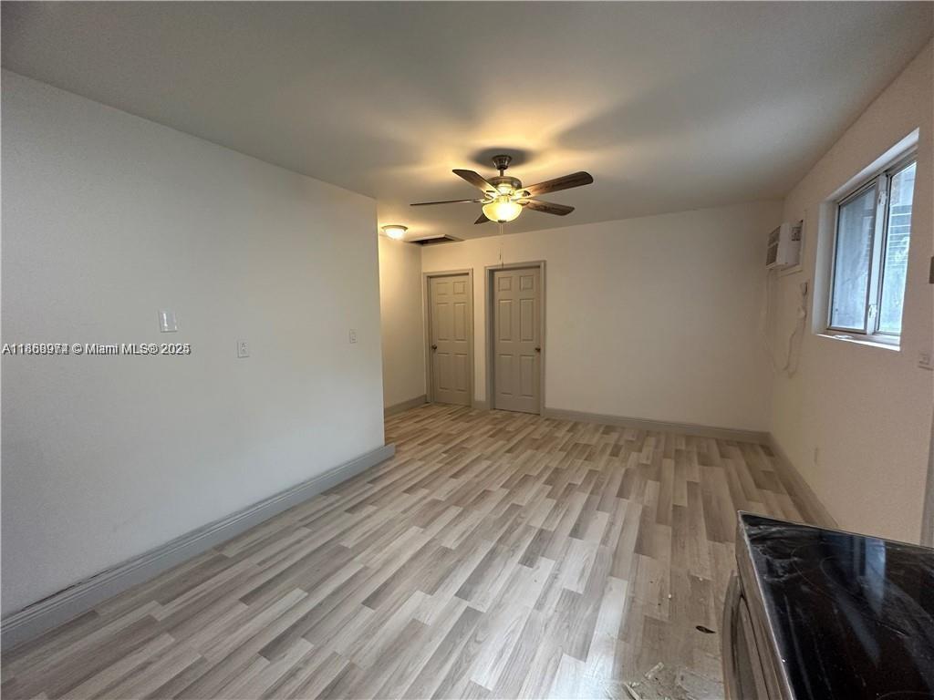 1255 Ne 110th Ter Property Photo 3
